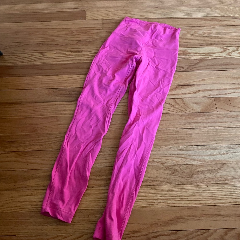 Pink lulus
